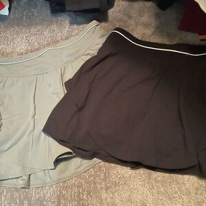 Stylish Black and Light Green Skorts